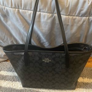 Coach Signature Tote Bag Black NWOT